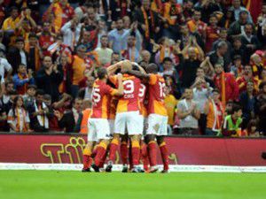 Aslan, Arena kabusunu sonunda yendi