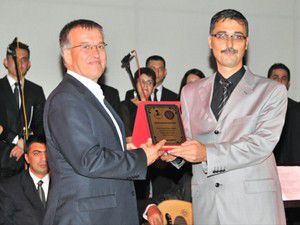 Atatürkün sevdiği şarkılardan konser