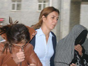15 kişi gözaltına alındı