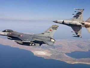 F-16 savaş uçakları kampları bombaladı