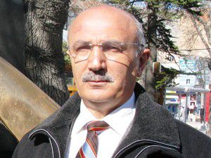 Öğretmenlerimizin değeri bilmeliyiz