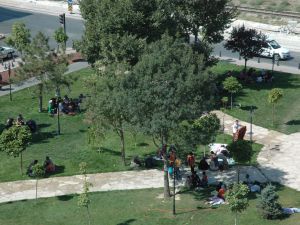 Konya beşik gibi sallanıyor