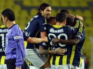 F.Bahçe, Gençleri 4 golle geçti