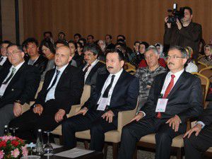 Selçuklu Tıp cerrahları Konyada buluşturdu
