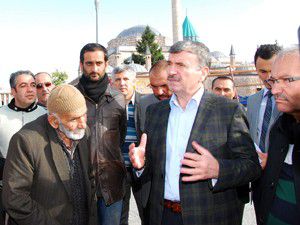 Tahir Akyürek Türbeönü Meydanını inceledi