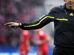 Gent-Konyaspor maçının hakemi belli oldu