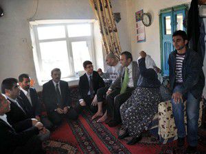 Sonelin köy ve belde ziyaretleri sürüyor