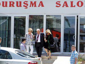 21 iddianame, 64 tahliye