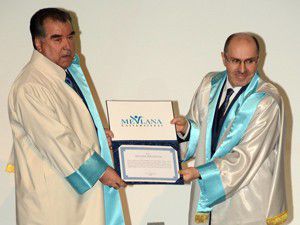 Tacikistan Cumhurbaşkanına fahri doktora