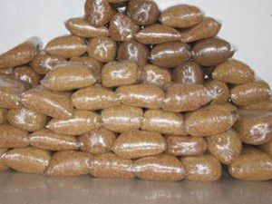 Aracın bagajında 440 kilo tütün ele geçirildi