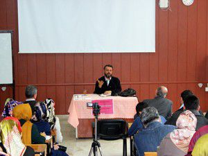 Modern Zamanlar konferansı