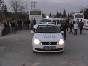 Bıçak sapıyla başından yaralandı