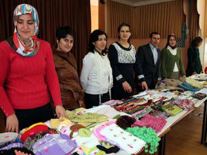 Kardelen Anaokulu kermes düzenledi