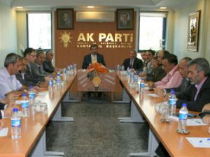 Çevik ilçe başkanlarını topladı