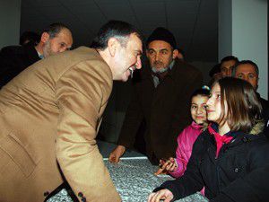 "Mahallelerin sorunlarını yerinde görüştük"