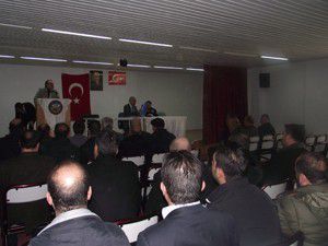 Kuluda esnaf kefalet toplantısı yapıldı