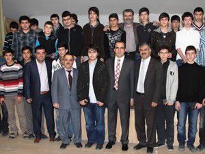 Altay ödül törenine katıldı