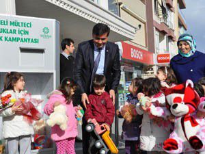 Suriyeli kardeşlerini unutmadılar