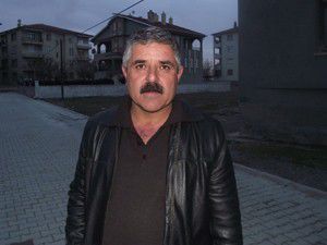 Kuluda öğretmenin otomobilini çaldılar