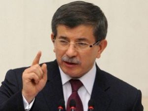 Davutoğlundan Malikiye: O düzeyde değilsin