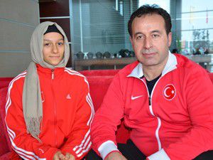 İlk başörtülü karateci
