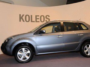 Renault Çindeki araçlarını topluyor