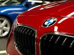 BMW 750 bin aracını geri çağırdı