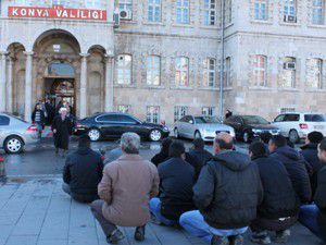 150 öğrenciye şu anda 3 öğretmen ders veriyor