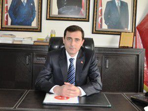 Omuzlar üzerinde yükselmeye layık Türk Kadınıdır