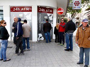 Güney Kıbrısın parası kalmadı