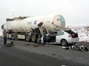 Konyada trafik kazası: 3 ölü