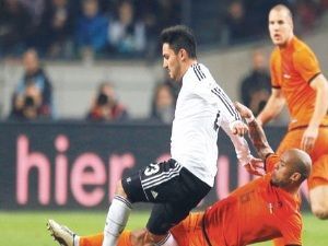 Sırtında Alman forması, yüreğinde Türkiye!