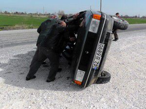 Beyşehirde trafik kazası: 3 yaralı