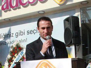 Adese, Mersine yeni market açtı