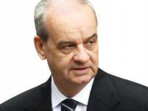 İlker Başbuğu Övmek Suç Olacak!