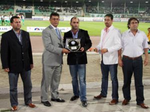 Konyaspora Fair-Play ödülü