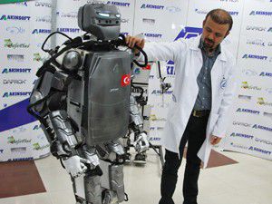 Akınsofttan insansı robot