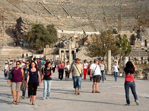 Turizm geliri arttı