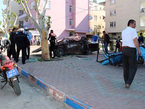 Takla atan otomobilin sürücüsü ağır yaralandı