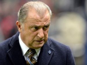 Fatih Terim İsyan Etti: Çekin, Çekin