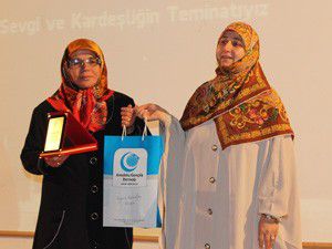 Karatay AGD Canefşan ile anneleri unutmadı