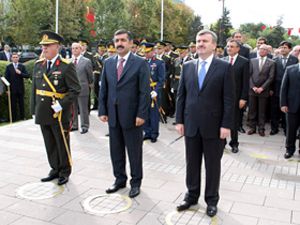 Konya da Cumhuriyet bayramı kutlamaları başladı