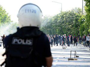 Başkentte gösteriye polis müdahalesi