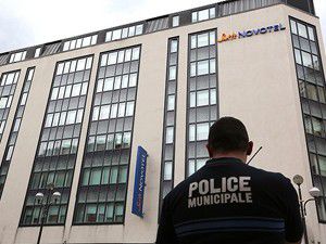 Cannesda milyon dolarlık soygun