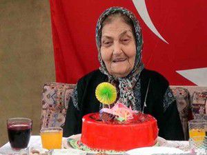 19 Mayısla yaşıt kadının Atatürk anısı