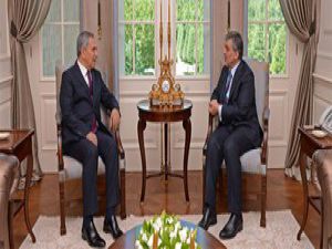 Arınç, Köşke geldi