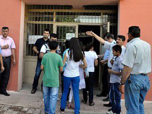 Parasız Yatılılık ve Bursluluk Sınavı yapıldı