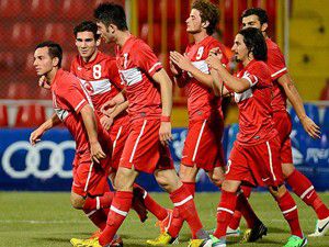 Futbolda ilk maçta galibiyet
