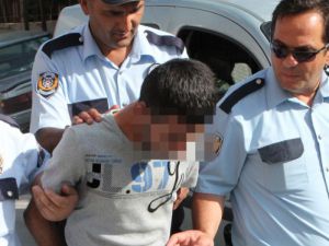 Hırsız 3 lira çaldı