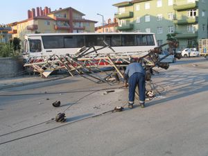 Konyada trafik kazası ; 5 yaralı